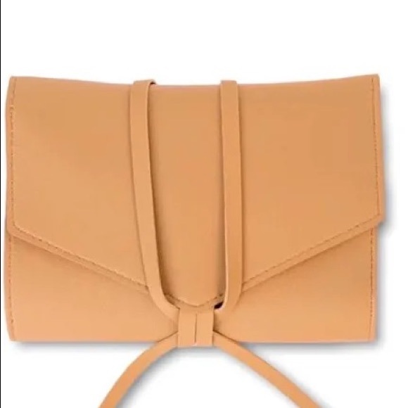 NEW Glass Ladder & Co | Tech Organizer | Colour is Honey - Picture 4 of 5